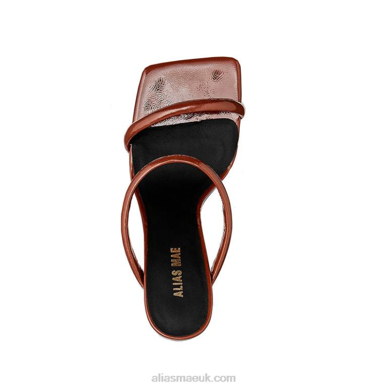 Alias Mae Lee Tan Crinkle Patent 0J8N130